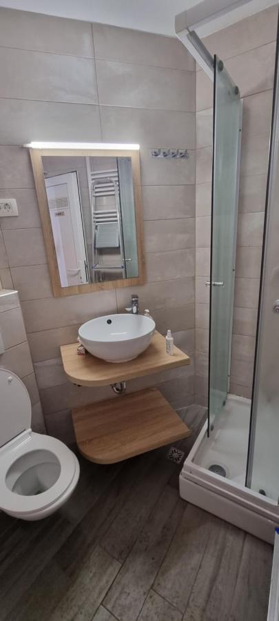 Tissa-Novalja Apartman Kültér fotó